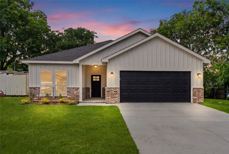 3310 Pickett Street, Greenville, TX 75401 - #2