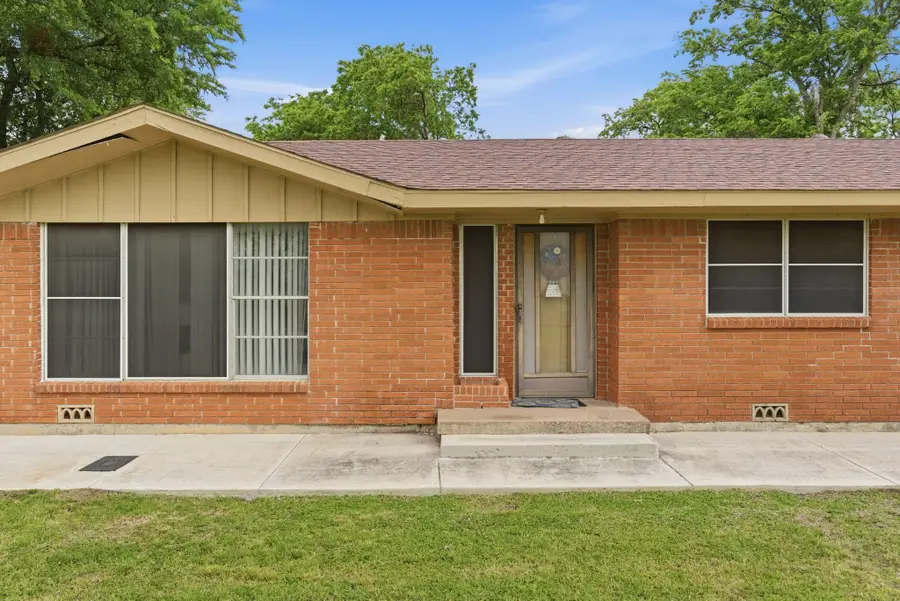 2199 Illinois Street, New Fairview, TX 76078 - #2