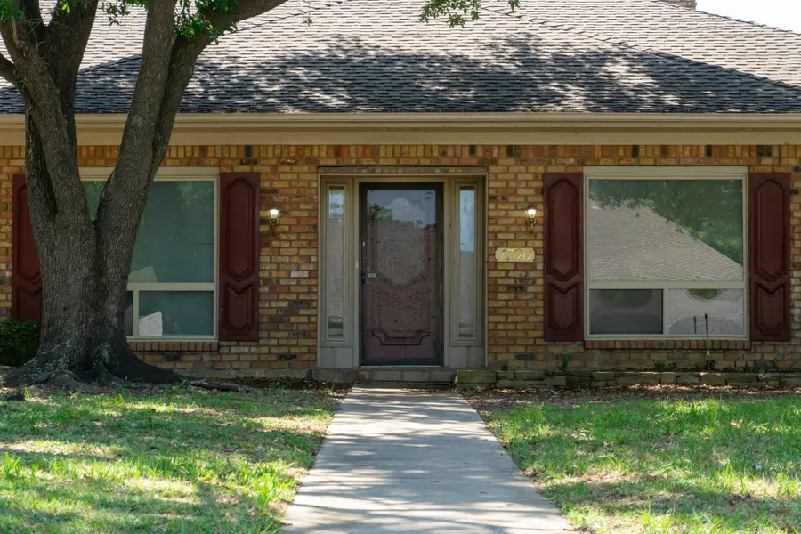 1700 Wimbleton Drive, Bedford, TX 76021 - #3