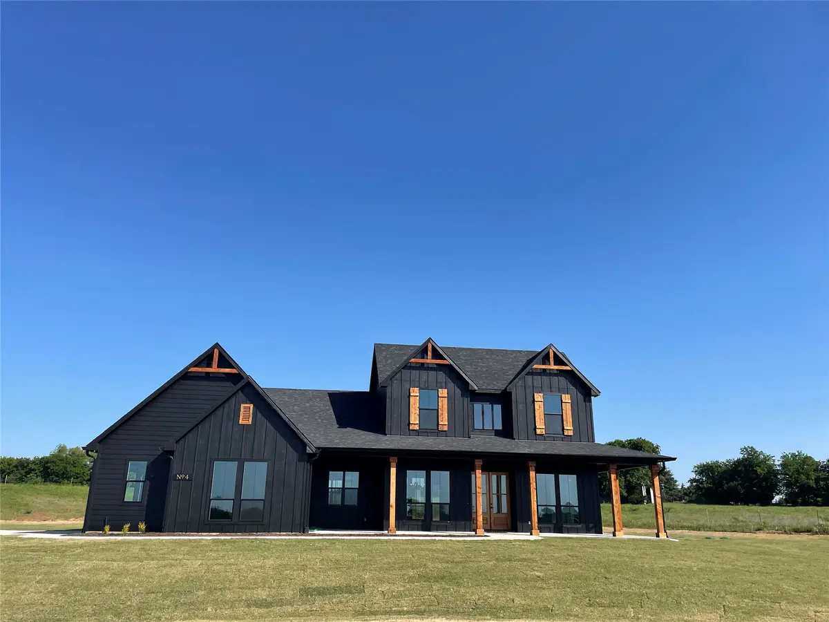 4 Dixie Estates Way, Whitesboro, TX 76273 - #1