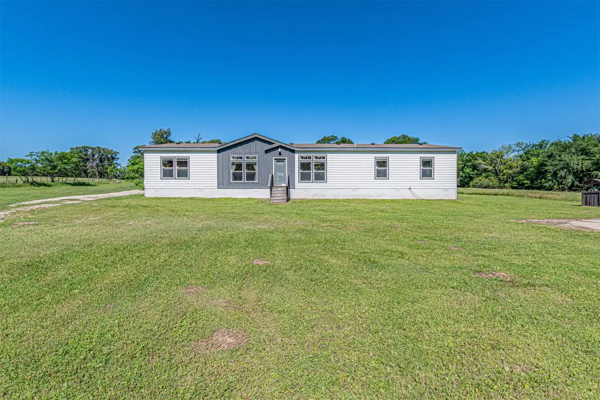 901 Rs County Road 1155, Emory, TX 75440 - #1