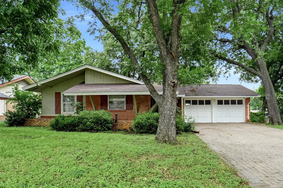 2222 Woodoak Drive, Irving, TX 75060 - #1