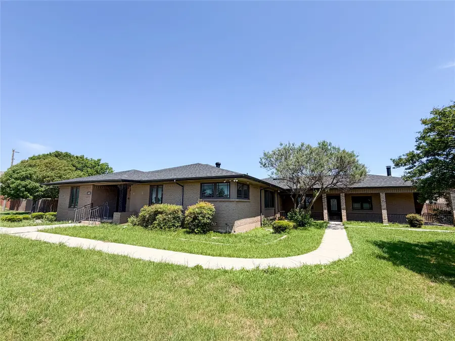 469 Pioneer Road, Rhome, TX 76078 - #3