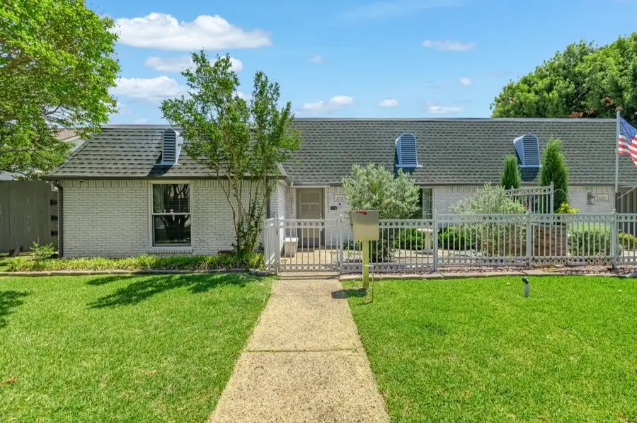 3778 Weeburn Drive, Dallas, TX 75229 - #3