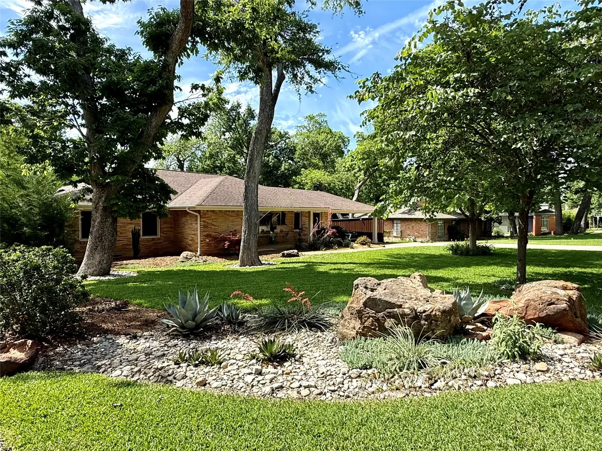 1035 Waterford Drive, Dallas, TX 75218 - #1