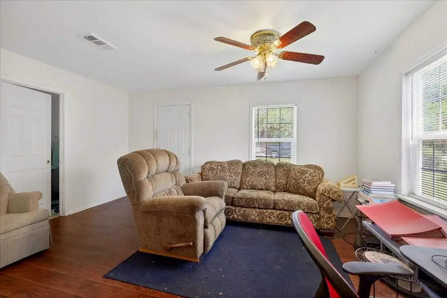 4001 S Peachtree Road, Balch Springs, TX 75180 - #3