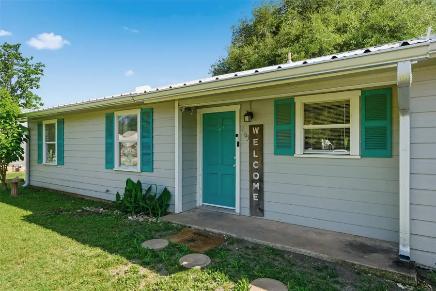 103 Mooney Avenue, Oglesby, TX 76561 - #2