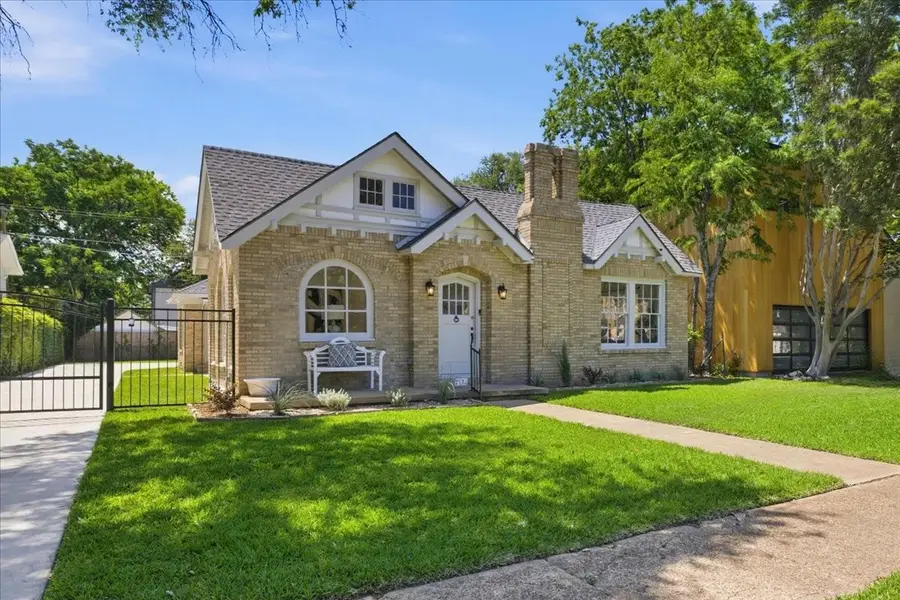 2528 Waits Avenue, Fort Worth, TX 76109 - #2