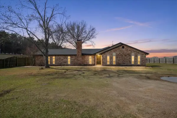 18919 State Hwy 64, Canton, TX 75103