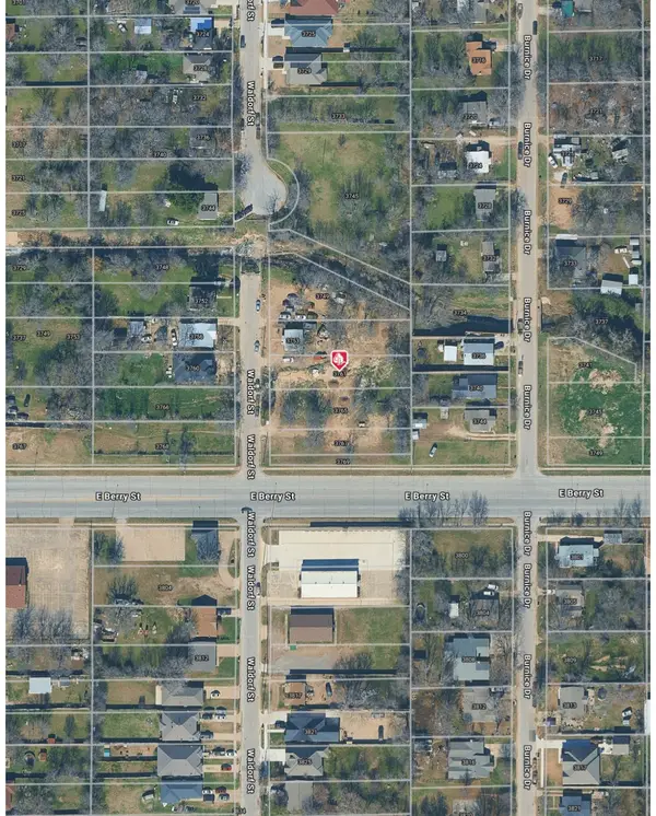 3761 Waldorf Street, Fort Worth, TX 76119