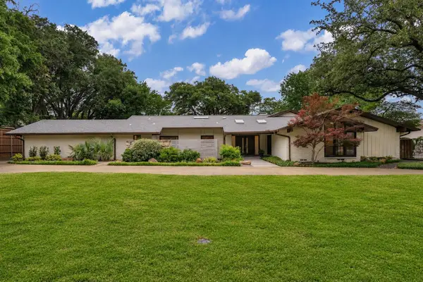 6943 Prestonshire Lane, Dallas, TX 75225