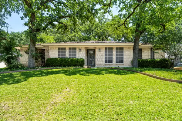 3615 Yorkshire Drive, Arlington, TX 76013