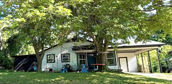 2028 E Jones Street, Sherman, TX 75090