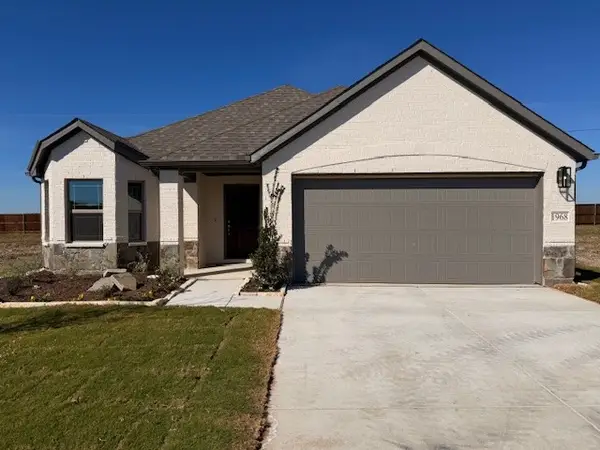 1968 Daybreak Drive, Venus, TX 76009