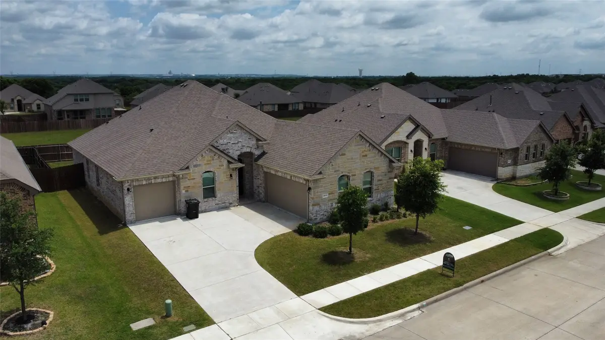 3615 Rolling Meadows Drive, Midlothian, TX 76065 - #1