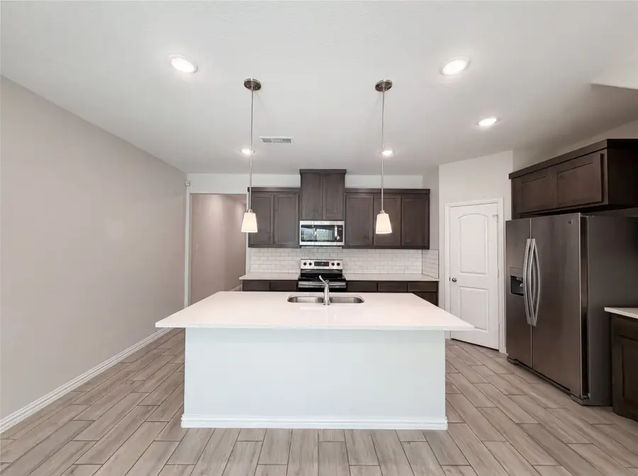 6705 Farsight Drive, Fort Worth, TX 76179 - #2
