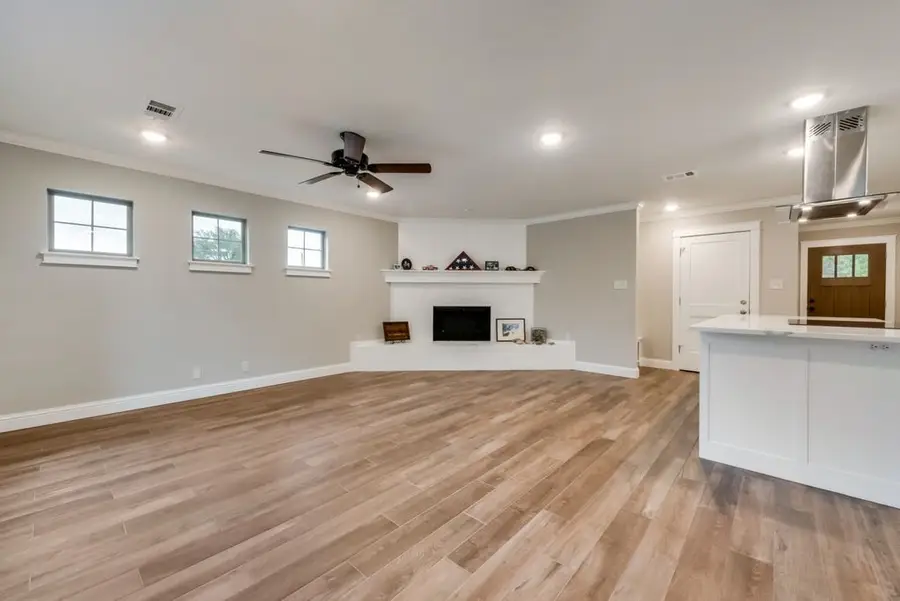 1225 Augusta Road, Benbrook, TX 76126 - #3