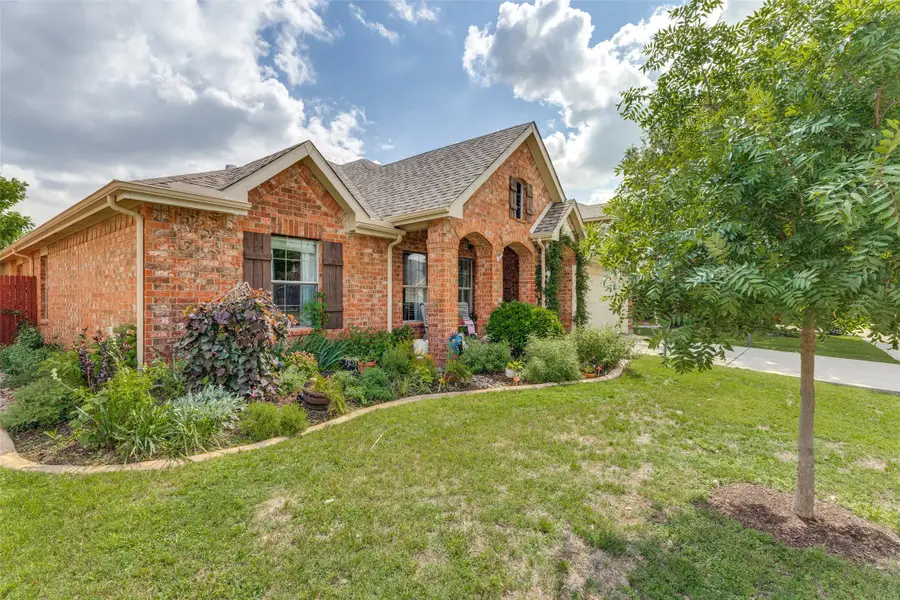 633 Bent Oak Drive, Fort Worth, TX 76131 - #2
