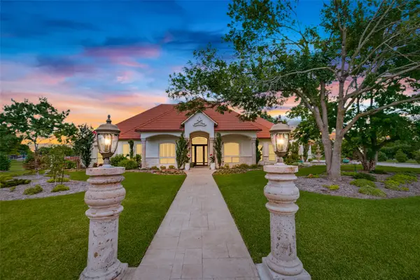 3504 Flintstone Drive, Plano, TX 75074