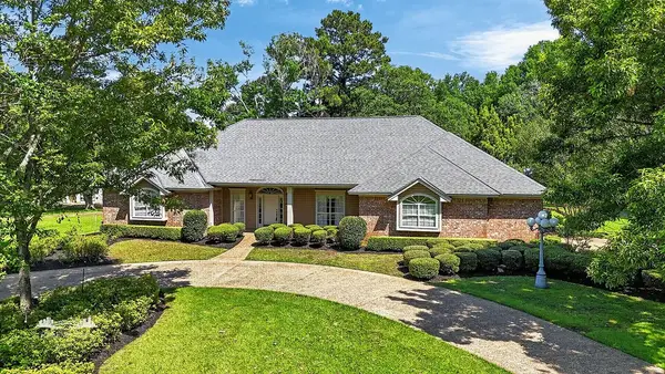 5540 Bent Tree Drive, Shreveport, LA 71115