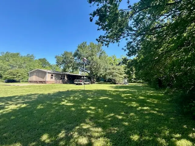 817 S 7th Avenue, Teague, TX 75860 - #3
