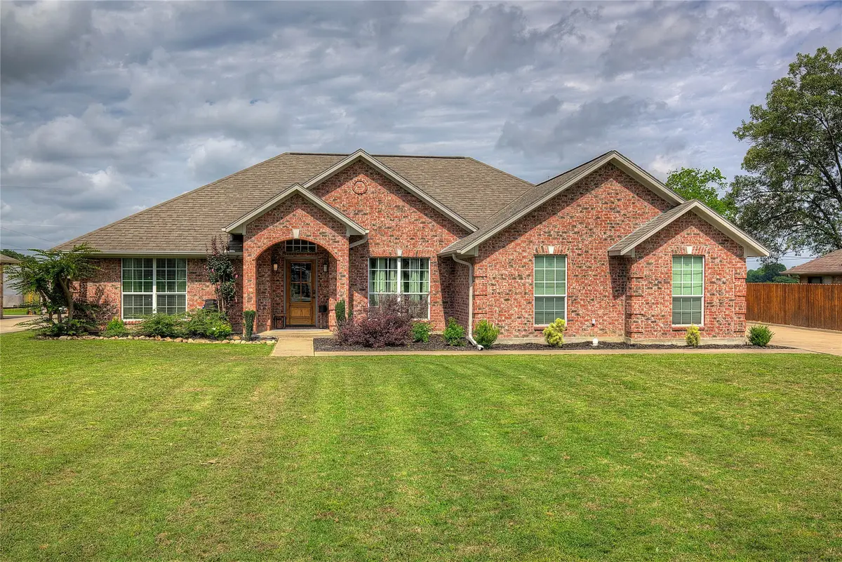 2027 Park Springs Road, Sulphur Springs, TX 75482 - #1