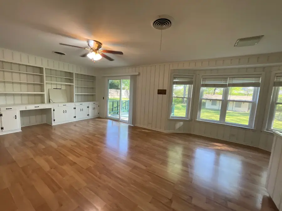 107 Bluebird, Mount Pleasant, TX 75455 - #3