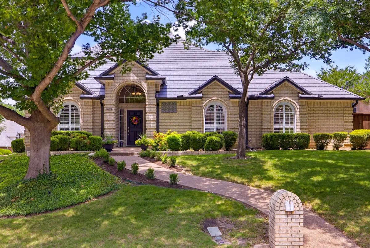 6524 Shoal Creek Road, Fort Worth, TX 76132 - #1
