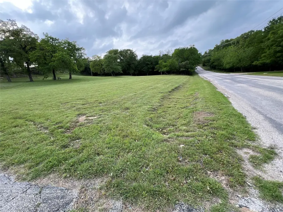 900 Squaw Creek Road, Willow Park, TX 76087 - #2