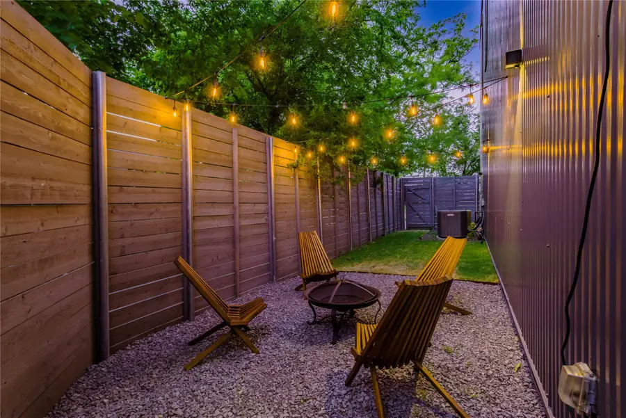 1504 Burlew Street #101, Dallas, TX 75204 - #3