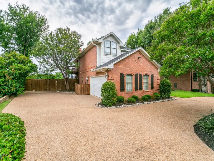 9104 Nob Hill Drive, North Richland Hills, TX 76182 - #2