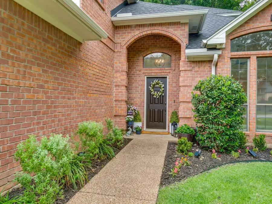 9104 Nob Hill Drive, North Richland Hills, TX 76182 - #3