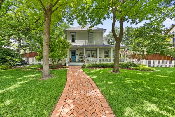 604 W Jefferson Street, Waxahachie, TX 75165