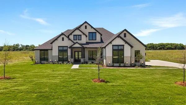 152 Aanya Lane, Waxahachie, TX 75165