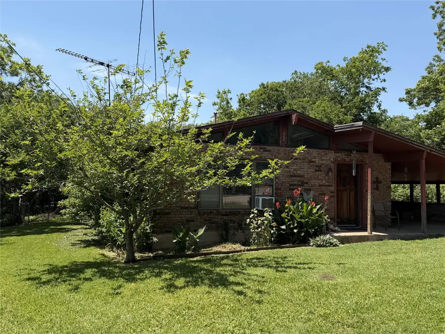 400 N Bean Street, Howe, TX 75459 - #3