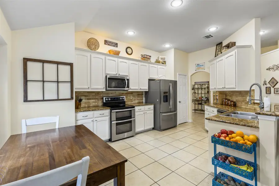 9236 Jason Drive, White Settlement, TX 76108 - #2