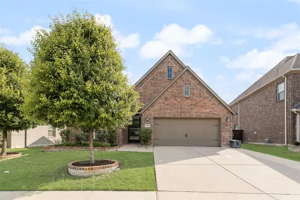 961 Canterbury Lane, Forney, TX 75126