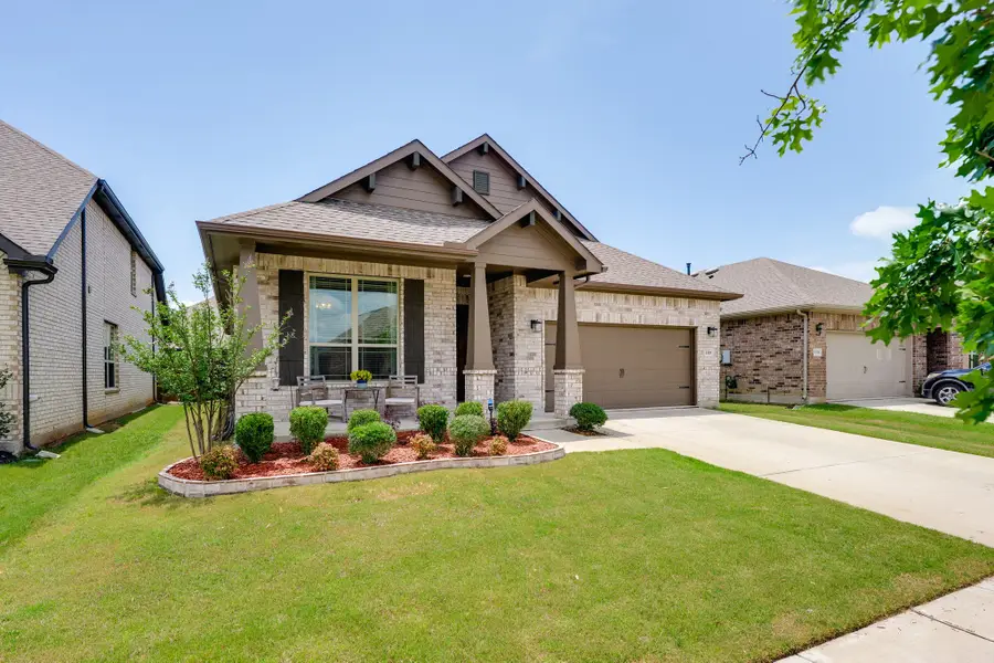 1320 Rosebush Road, Aubrey, TX 76227 - #2