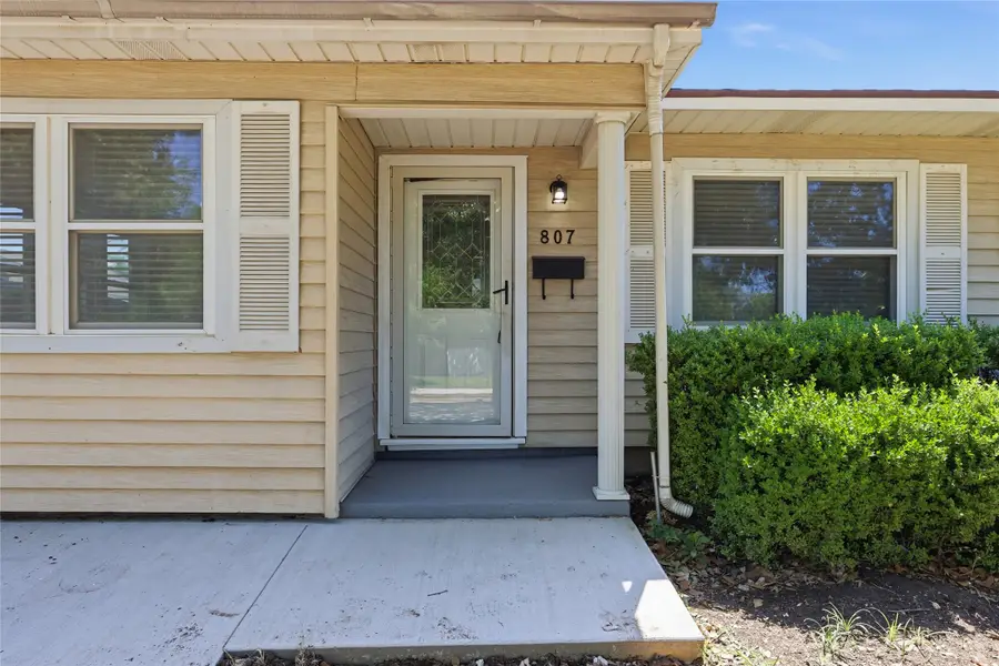 807 Highland Drive, Arlington, TX 76010 - #2
