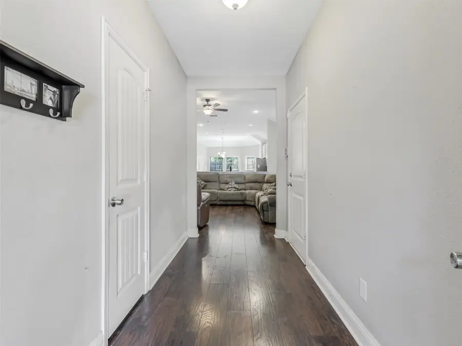 2913 Kellogg Avenue, Dallas, TX 75216 - #3