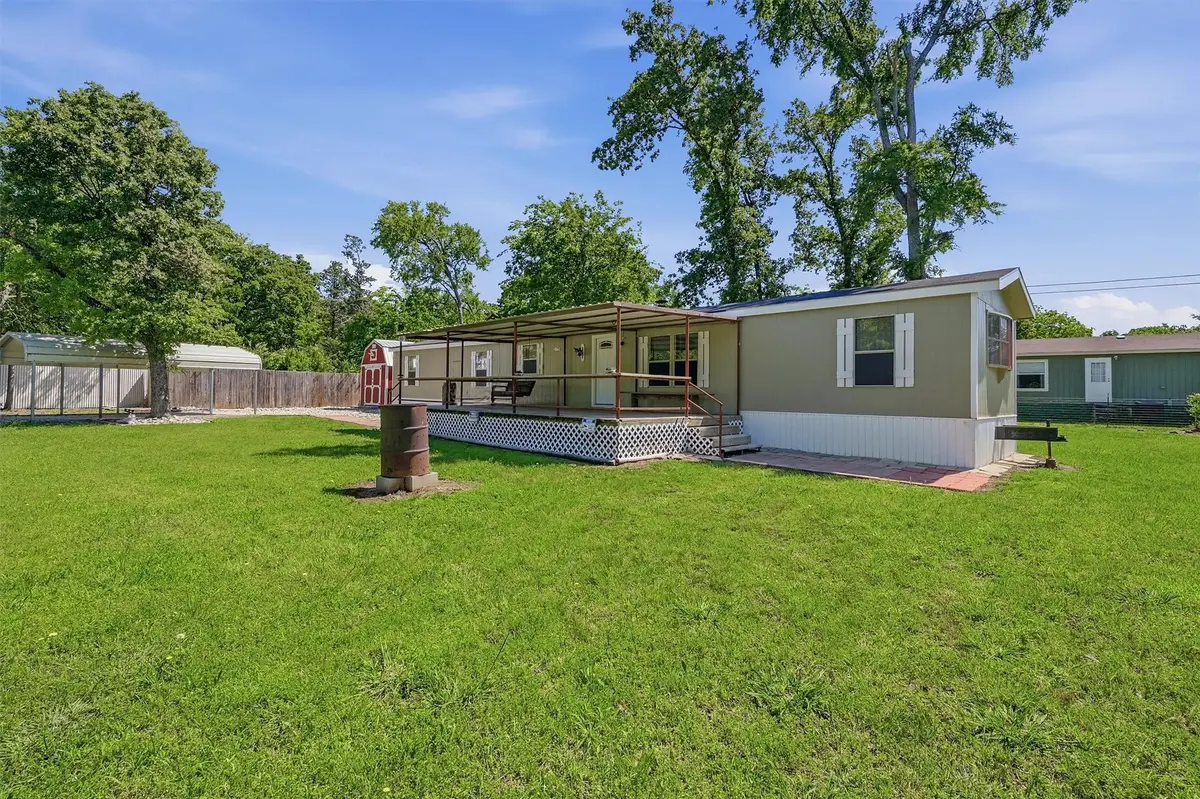 46 George A Green Drive, Gordonville, TX 76245 - #1