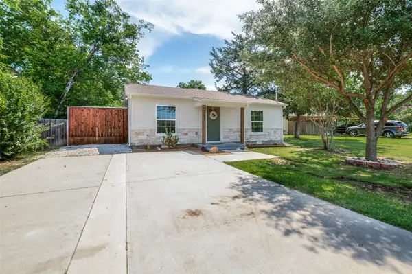 203 S Waxahachie Street, Mansfield, TX 76063