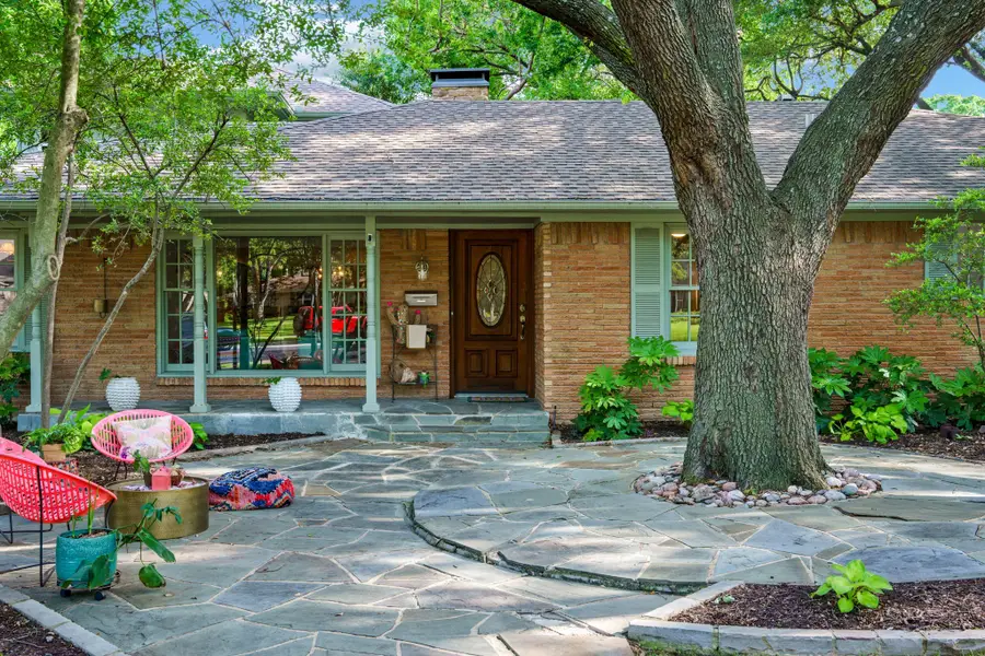911 Saint Lukes Drive, Richardson, TX 75080 - #3
