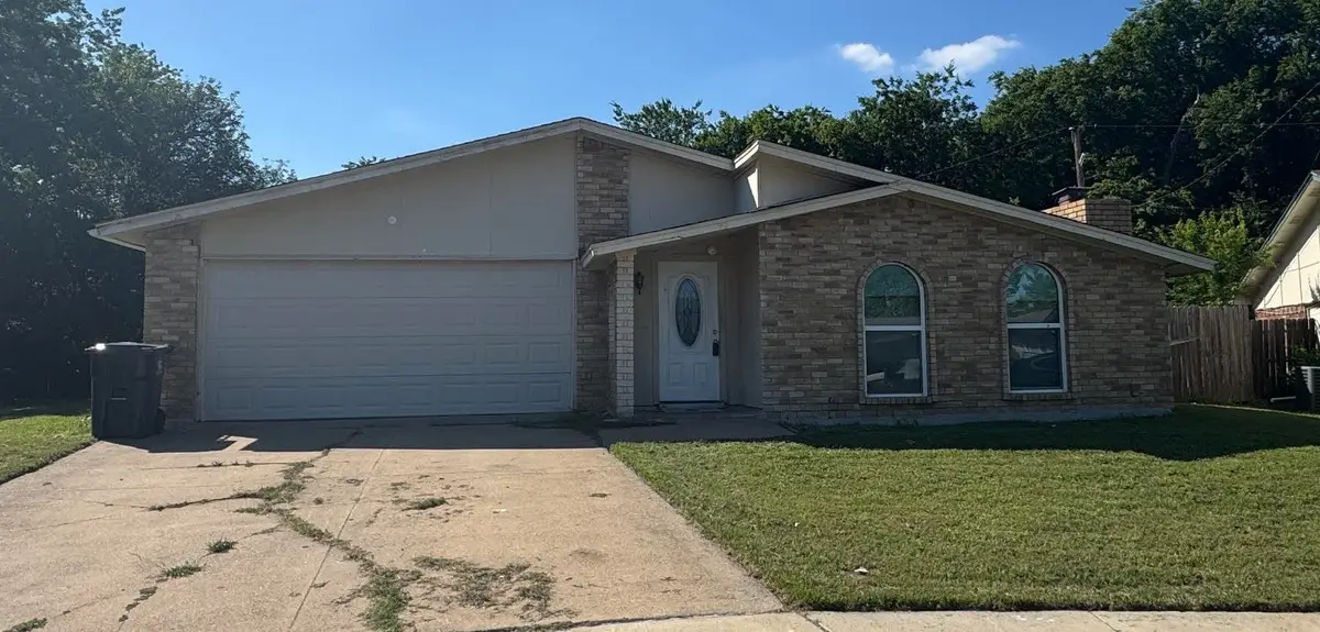 3401 Shea Court, Arlington, TX 76014 - #1