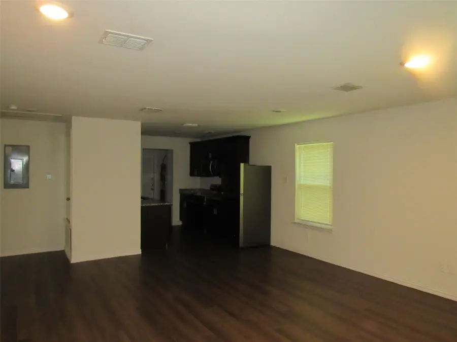 1900 N 17th Street, Waco, TX 76707 - #2