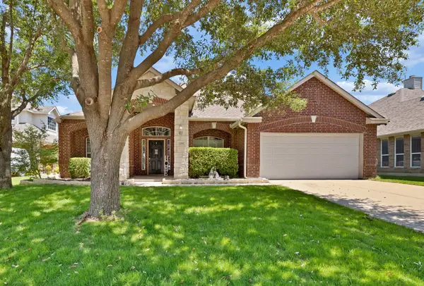 1308 Parkside Drive, Mansfield, TX 76063