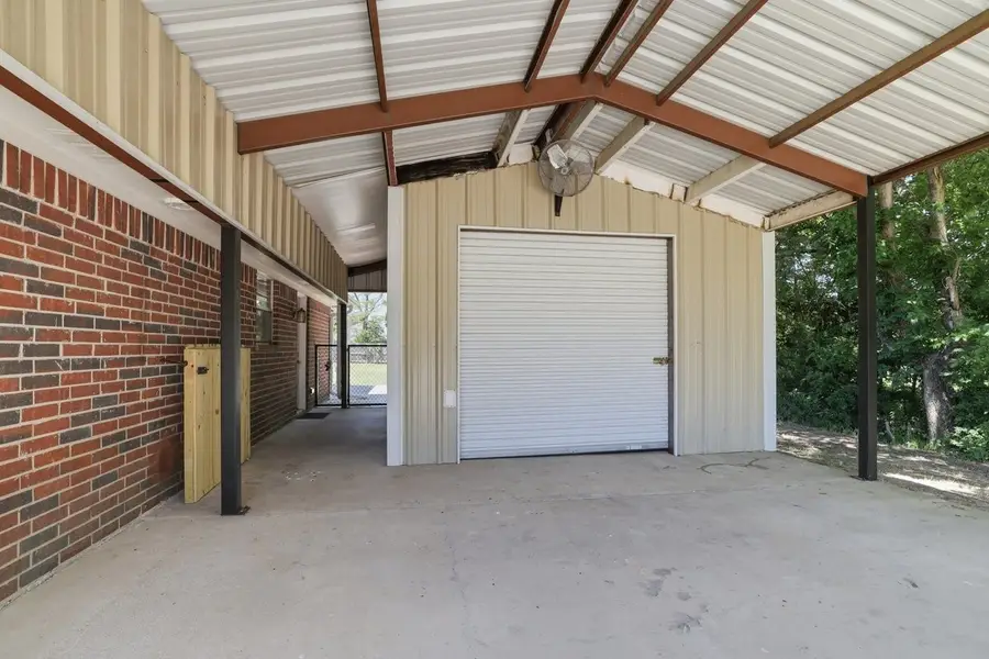 1974 County Road 33900, Powderly, TX 75473 - #3