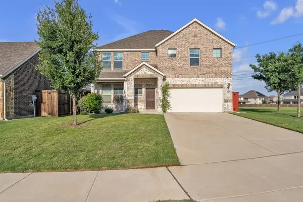 10012 Callan Lane, Fort Worth, TX 76131
