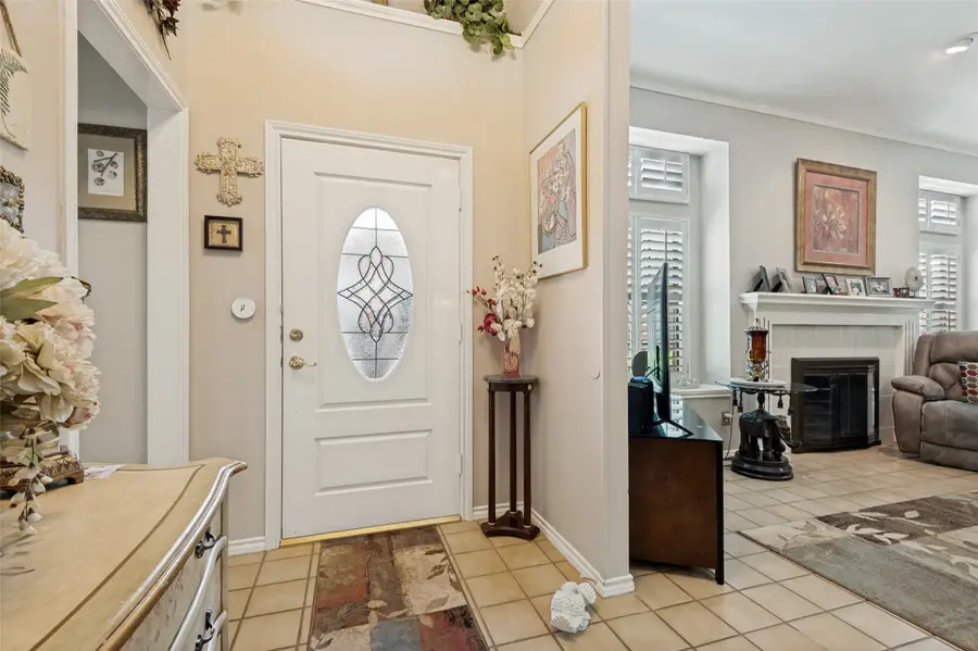 1212 Boardwalk Street, Arlington, TX 76011 - #2
