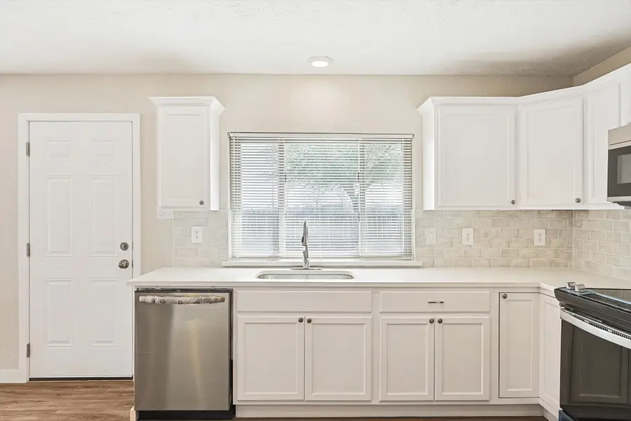 5753 Valley Mills Drive, Garland, TX 75043 - #2